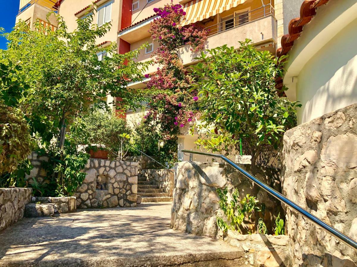 Villa Dinastija กาลี ภายนอก รูปภาพ